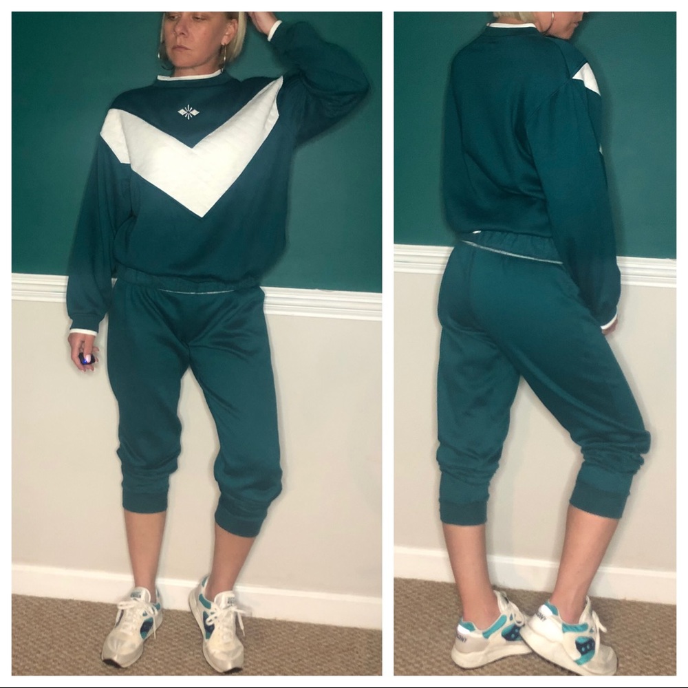 Vintage sweatpants crewneck sweatshirt set